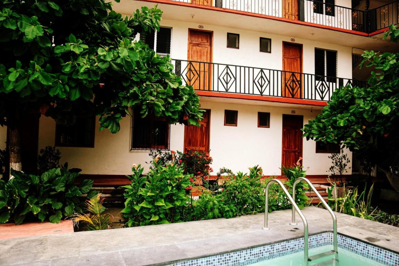 Hotel Yurimar Puerto Escondido  Exterior photo